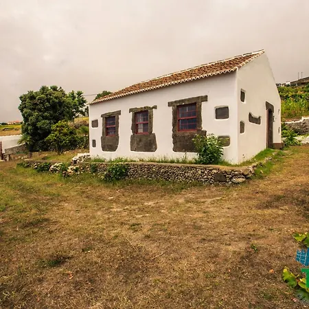 Split Rock House Holiday home Feteira (Terceira)