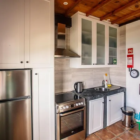 Split Rock House Holiday home Feteira (Terceira)